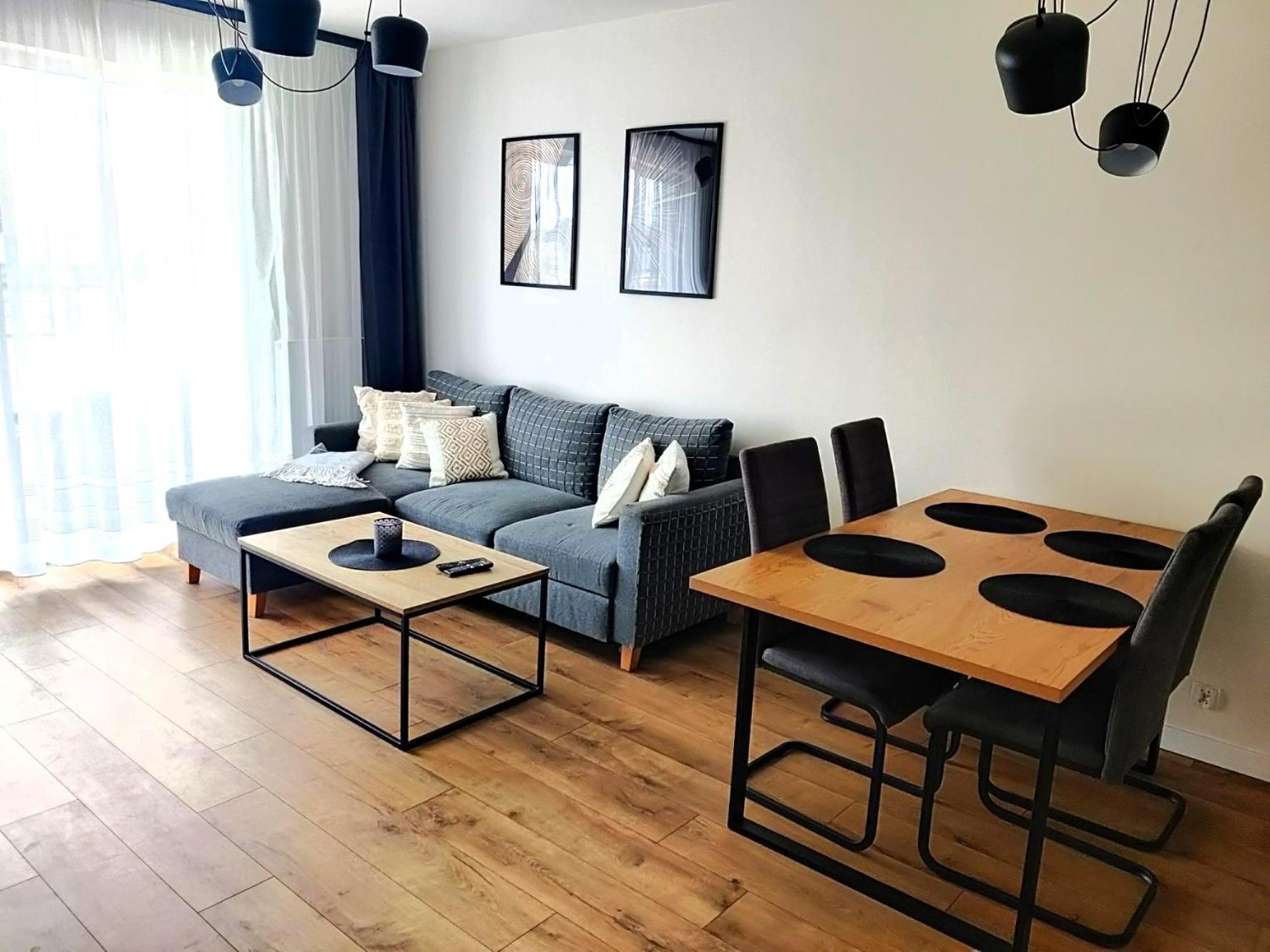 B51a Apartment *